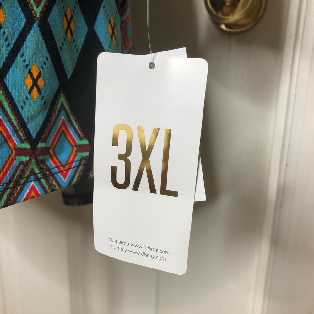 LulaRoe Randy Disney Tee - Picture 3 of 3